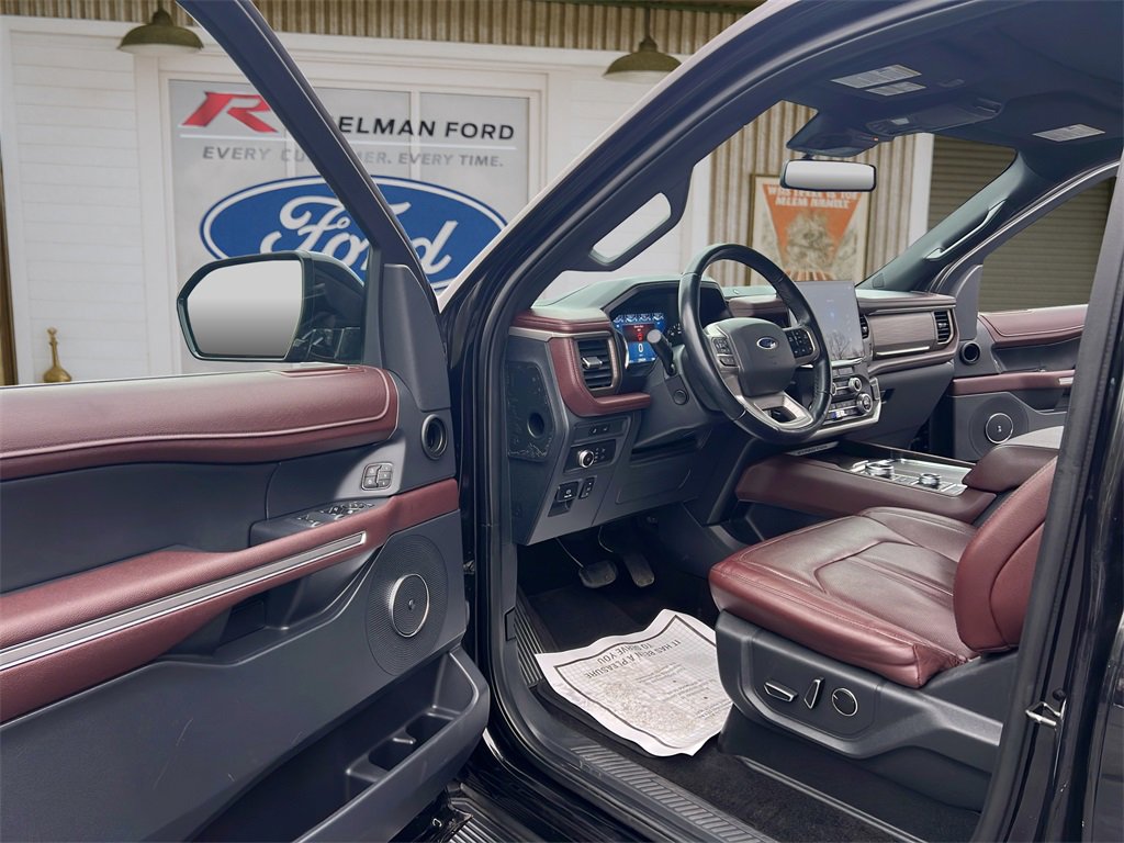 Certified 2022 Ford Expedition Max Limited image 16