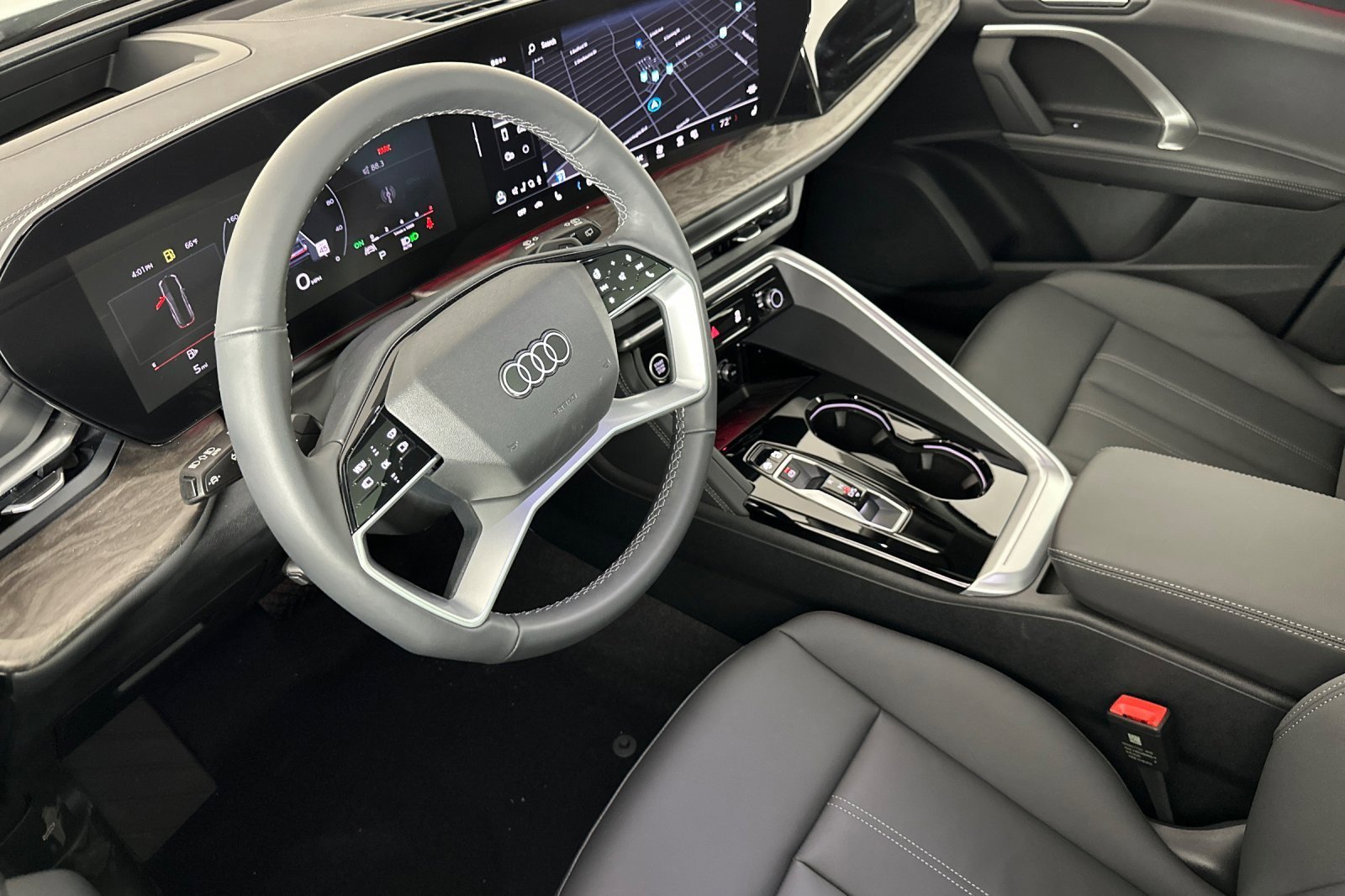 New 2025 Audi Q5 Premium Plus image 9
