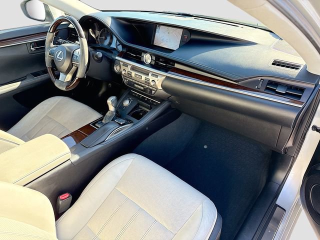 Used 2017 Lexus ES 350 image 14