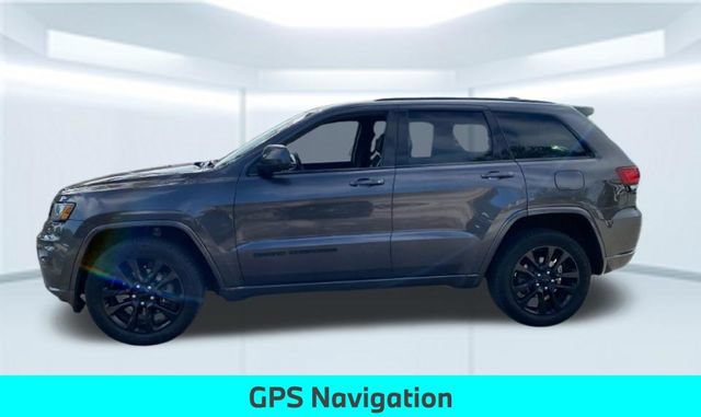 Used 2019 Jeep Grand Cherokee Altitude AWD/4WD image 2