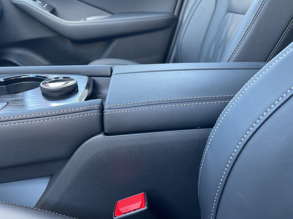 New 2026 Nissan Rogue Platinum w/ Platinum Premium Package image 13