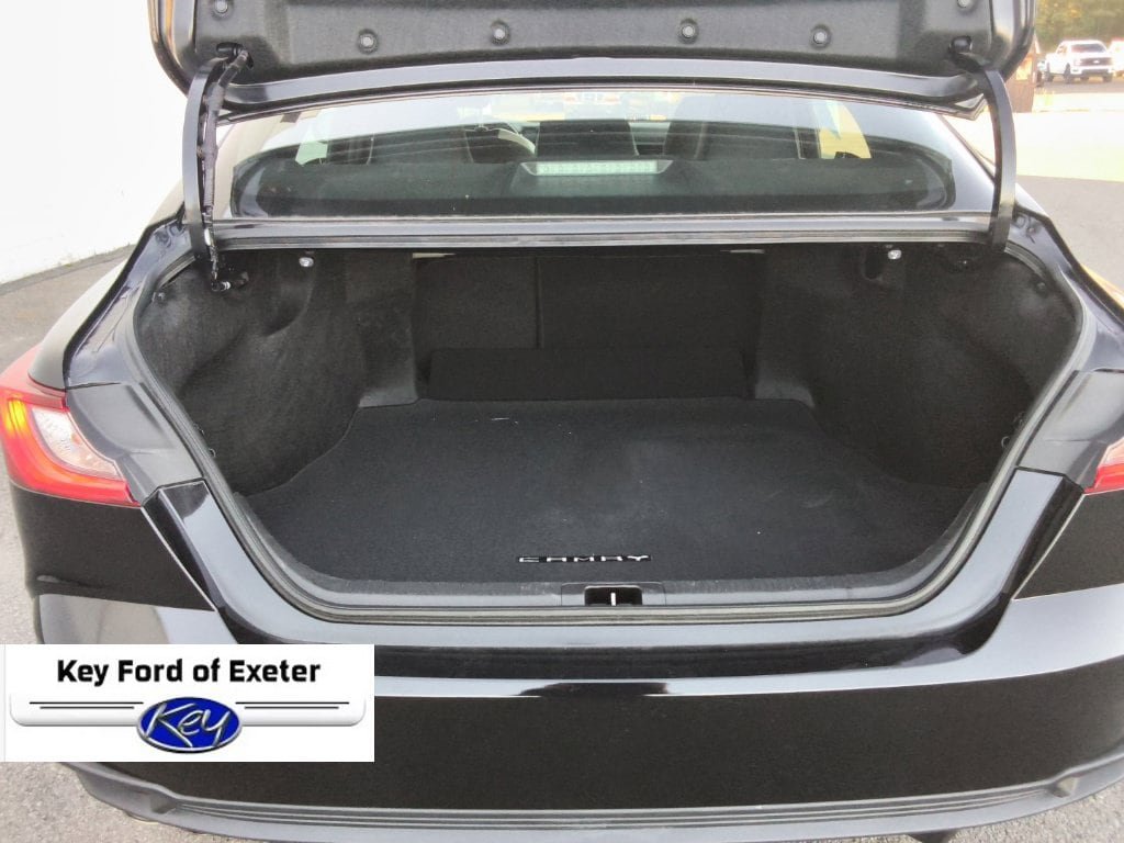 Used 2025 Toyota Camry SE w/ Convenience Package AWD/4WD image 15