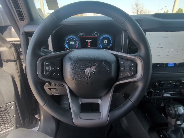 Used 2025 Ford Bronco Big Bend image 14