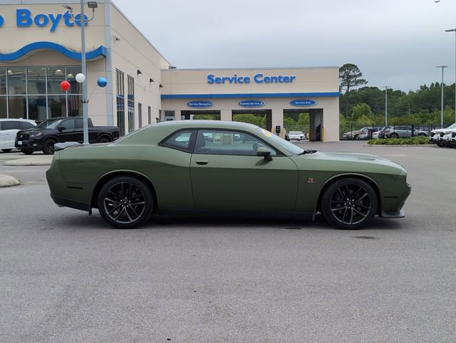 Used 2019 Dodge Challenger R/T Scat Pack RWD image 2