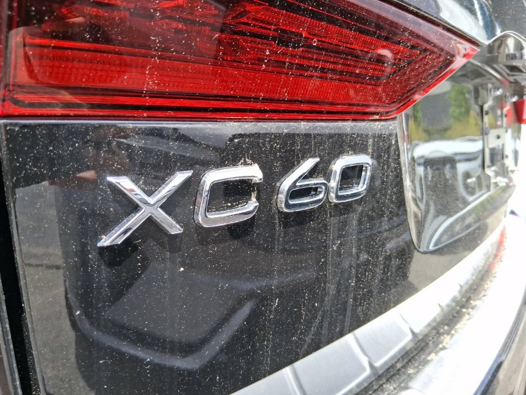 New 2026 Volvo XC60 T8 Plus w/ Protection Package Premier AWD/4WD image 7
