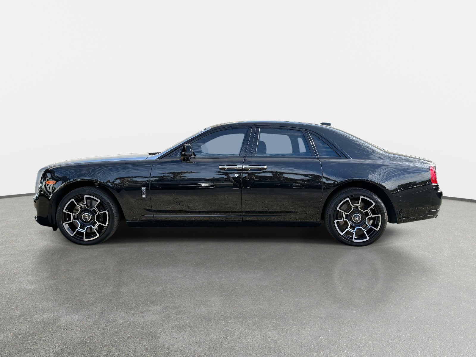Used 2020 Rolls-Royce Ghost Black Badge image 6