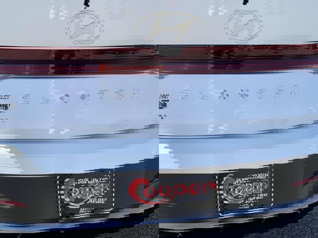 New 2026 Hyundai Elantra SEL Sport Premium image 8