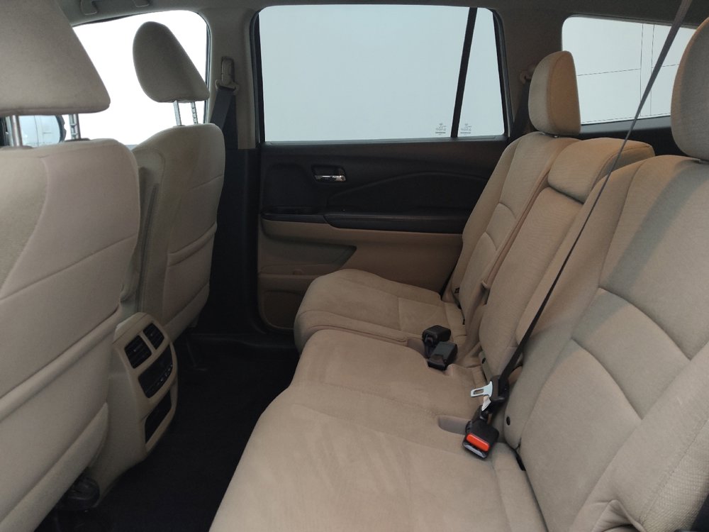 Used 2018 Honda Pilot EX image 18
