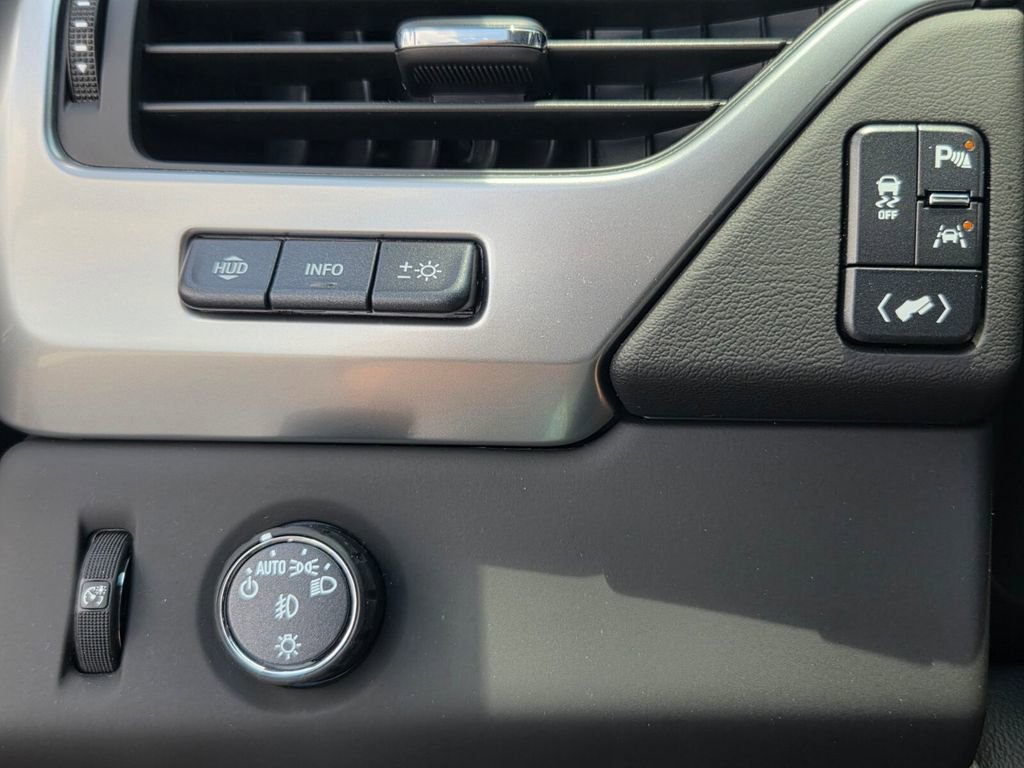 Certified 2020 Chevrolet Suburban Premier RWD image 22