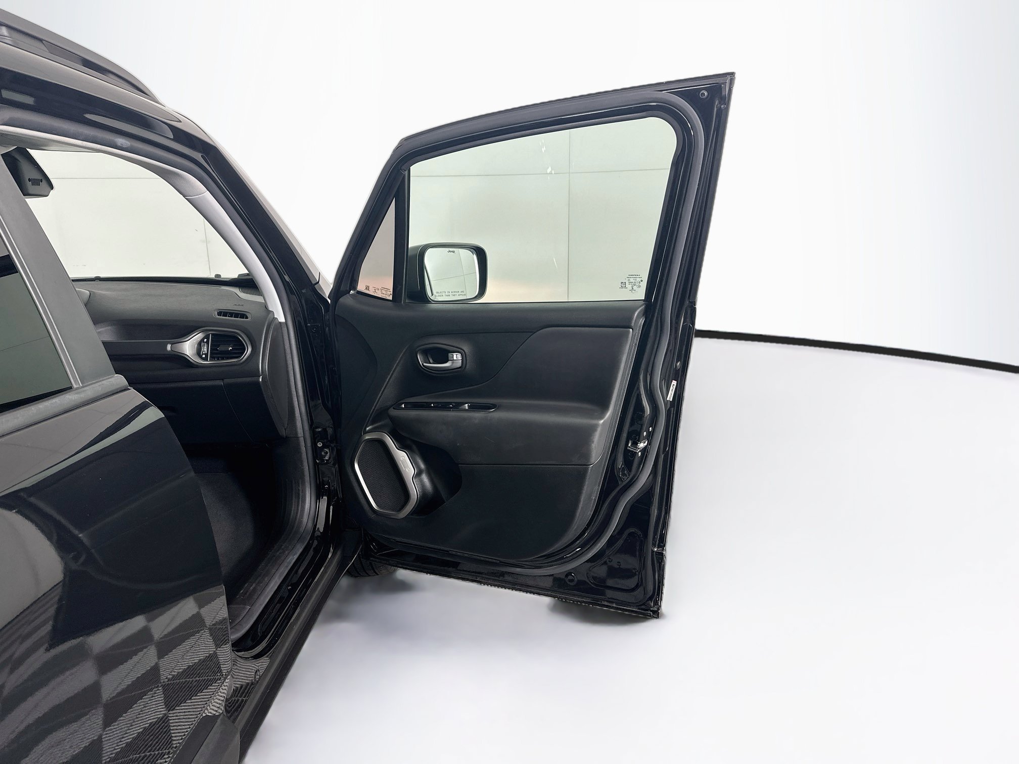 Used 2020 Jeep Renegade Limited FWD image 31