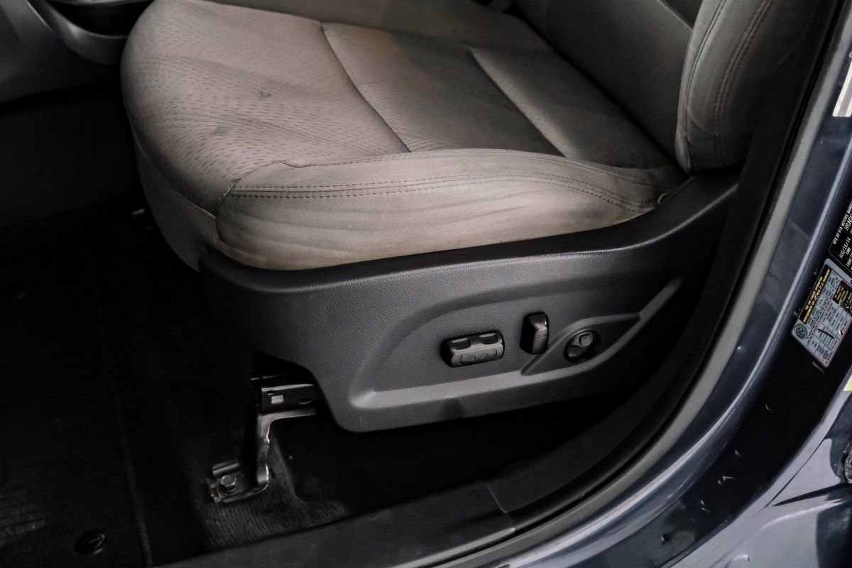 Used 2014 Hyundai Santa Fe Sport w/ Popular Equipment Package 02 image 27