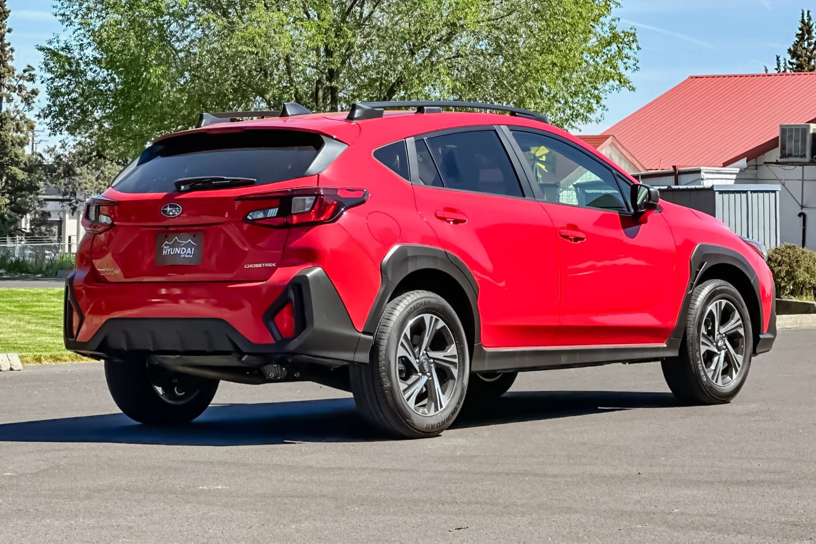 Used 2025 Subaru Crosstrek 2.5i Premium AWD/4WD image 4