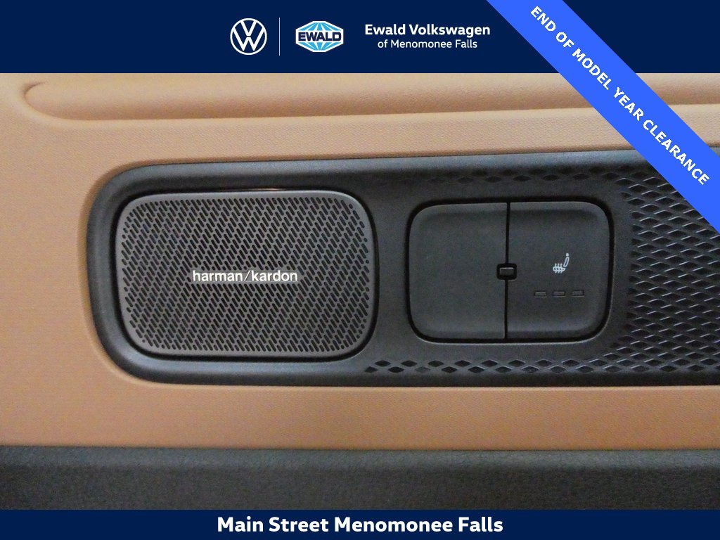 New 2025 Volkswagen ID. Buzz Pro S Plus image 10