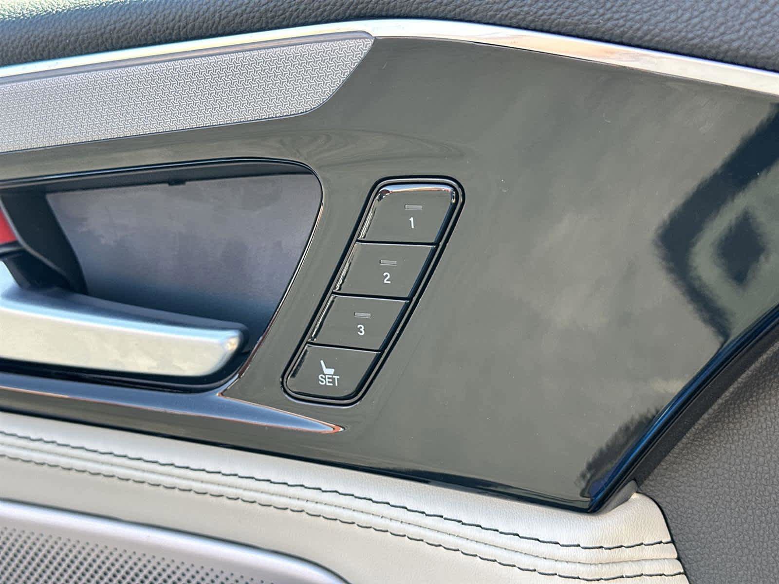 Certified 2026 Acura MDX A-Spec image 30