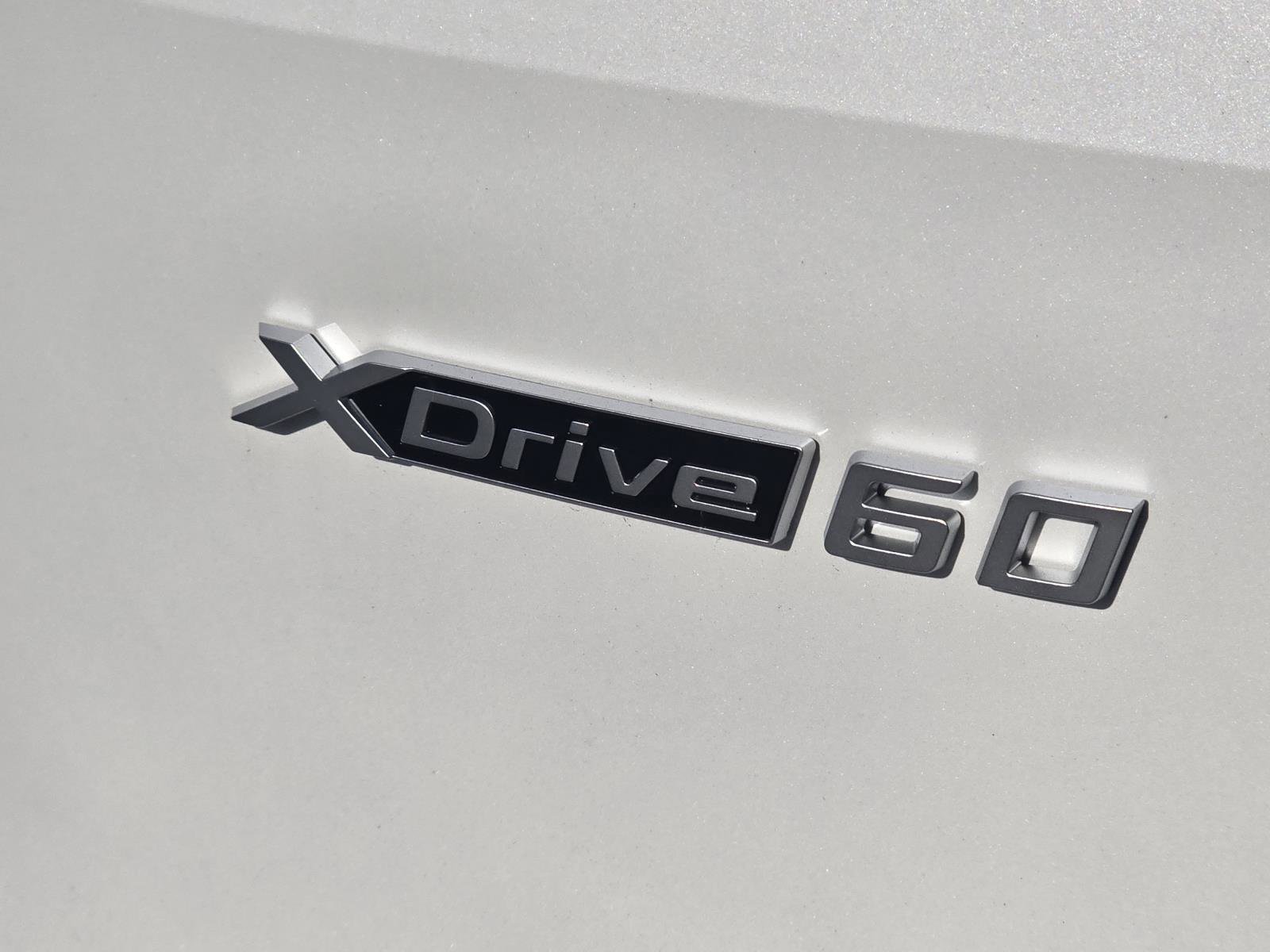 New 2026 BMW iX xDrive60 w/ M Sport Package image 4