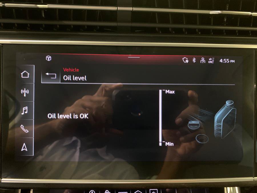 Used 2022 Audi Q7 3.0T Premium Plus w/ Premium Plus Package AWD/4WD image 34