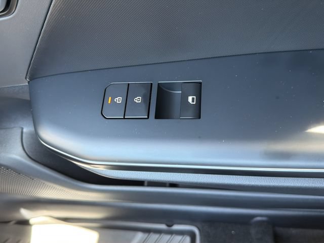 New 2026 Kia K4 FWD image 24
