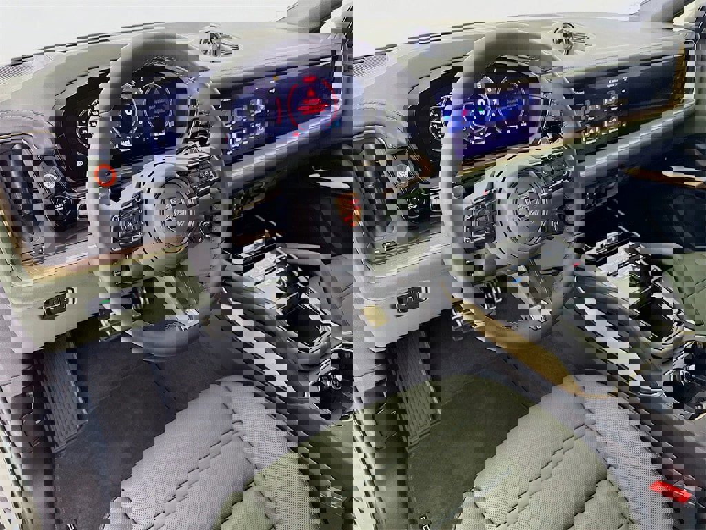 New 2026 Porsche Cayenne Coupe image 4