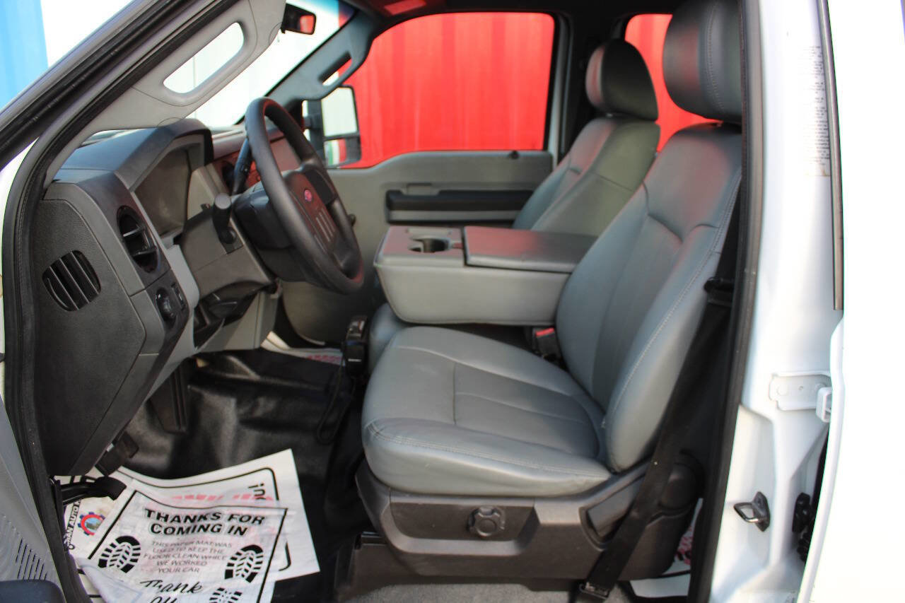 Used 2012 Ford F350 XL image 9