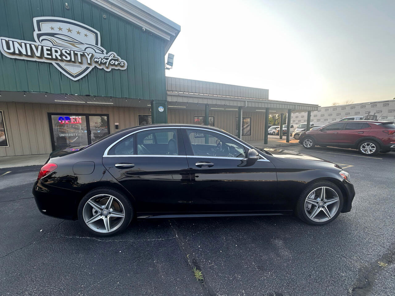 Used 2016 Mercedes-Benz C 300 4MATIC Sedan image 2