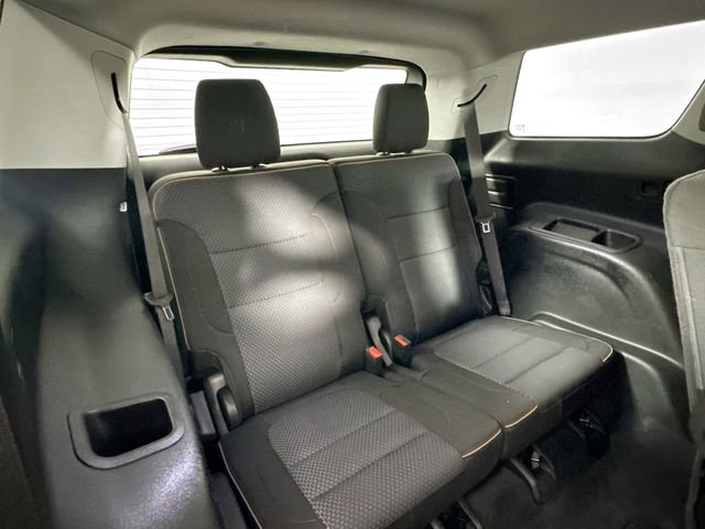 Used 2022 GMC Acadia AT4 image 29