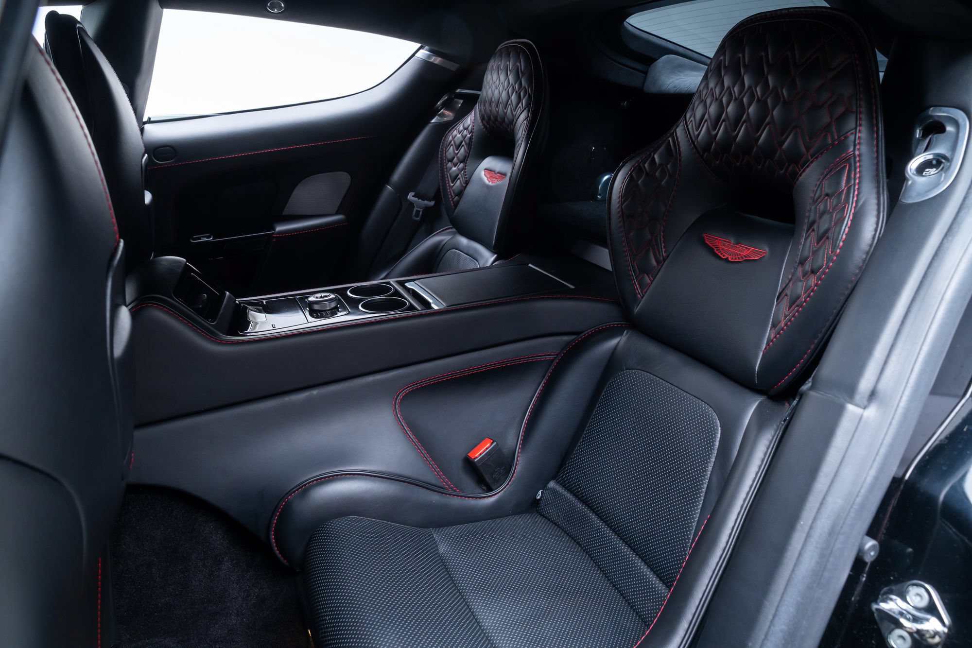 Used 2017 Aston Martin Rapide S RWD image 25