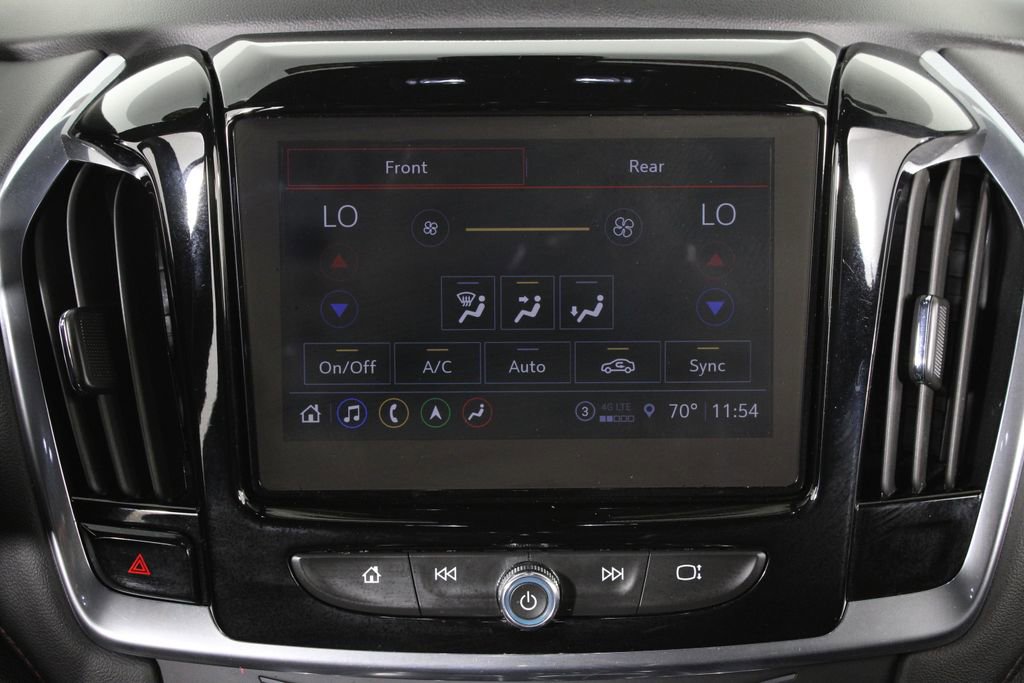 Used 2023 Chevrolet Traverse RS FWD image 8