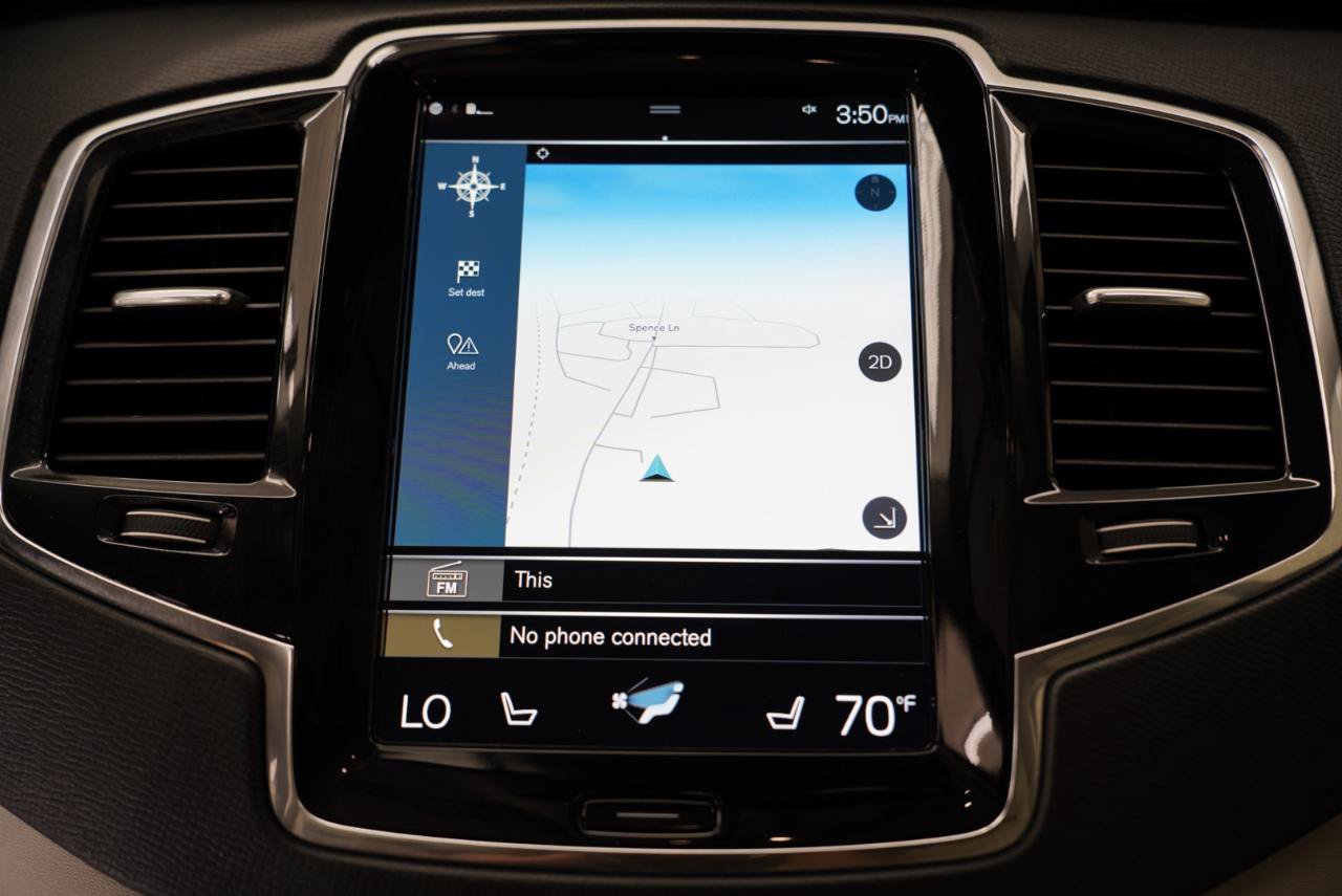 Used 2022 Volvo XC90 T8 Inscription Expression w/ Advanced Package AWD/4WD image 18