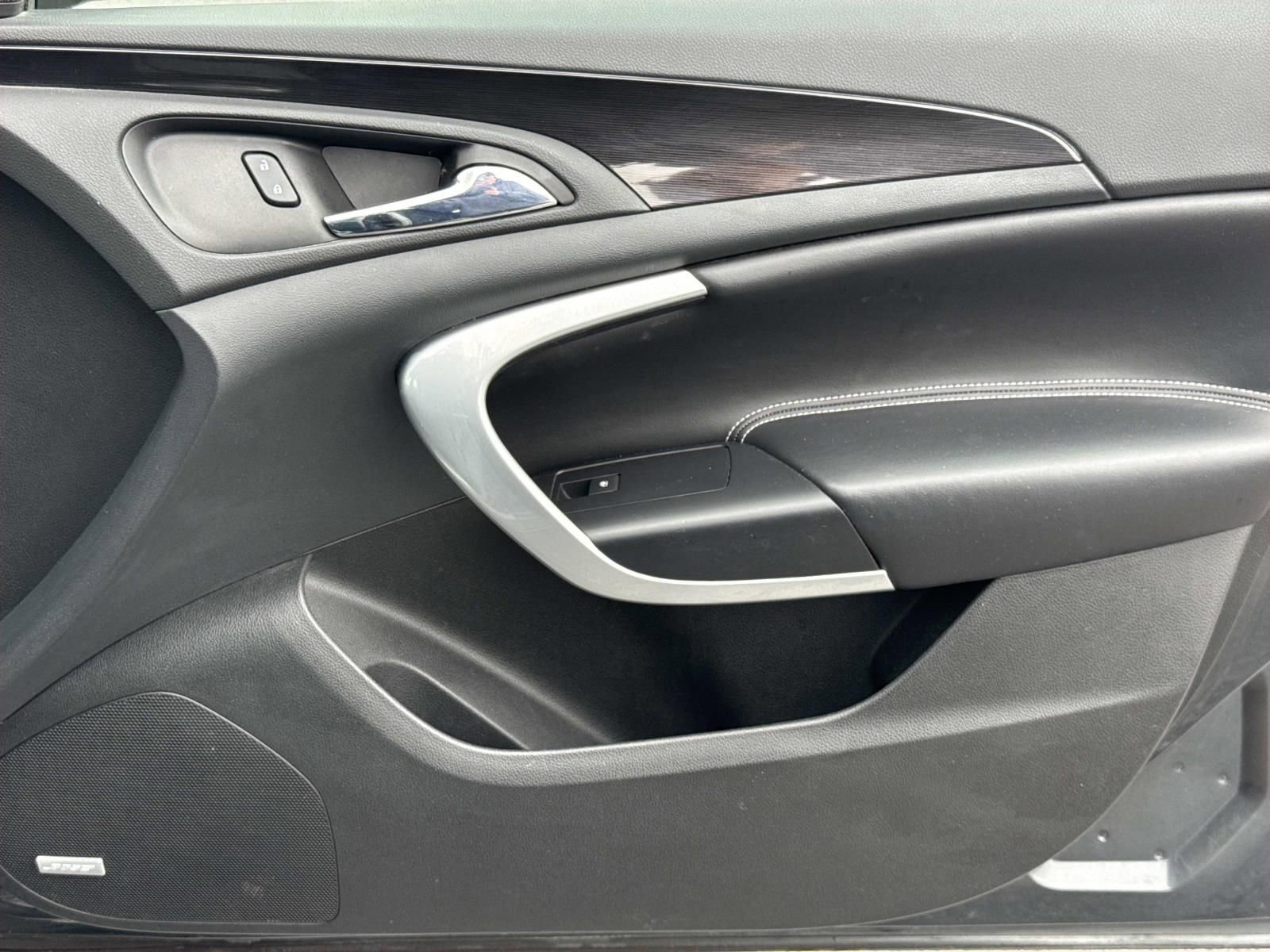 Used 2016 Buick Regal Premium w/ Driver Confidence Package #1 FWD image 25