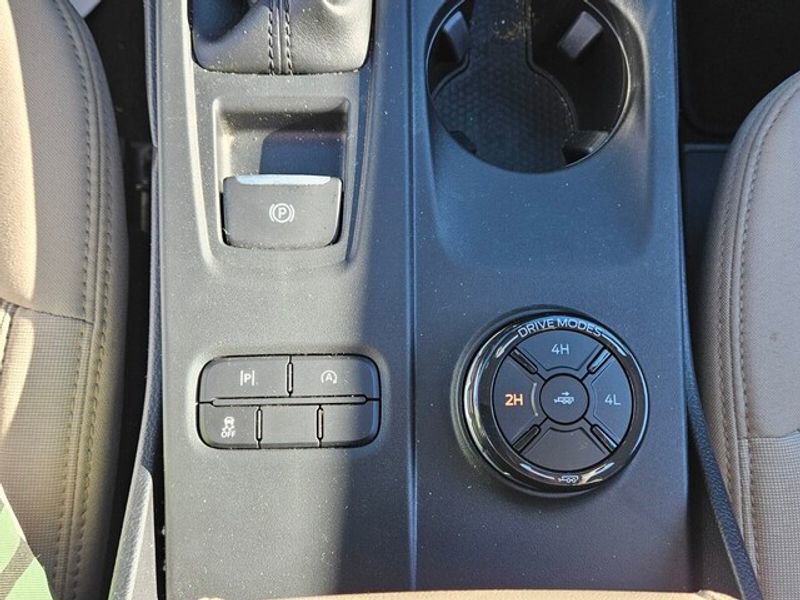 Used 2024 Ford Ranger XLT image 19