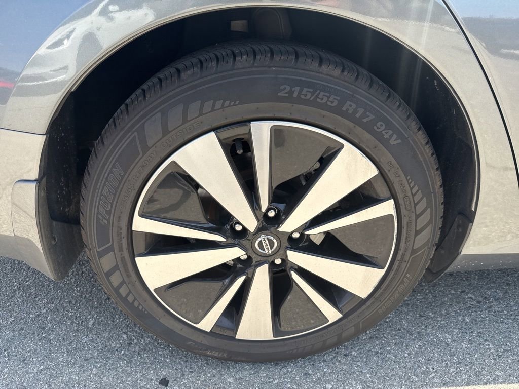 Used 2022 Nissan Altima 2.5 SV FWD image 10