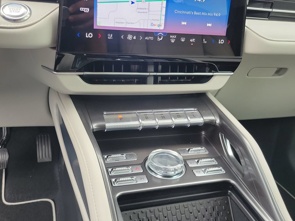 New 2026 Lincoln Nautilus Premier AWD/4WD image 28