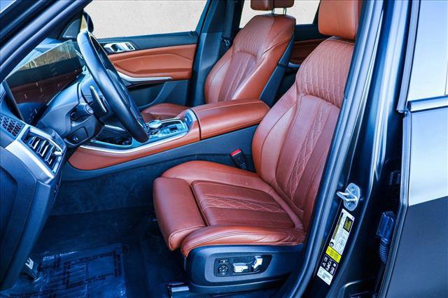 Used 2024 BMW X5 M60i image 12