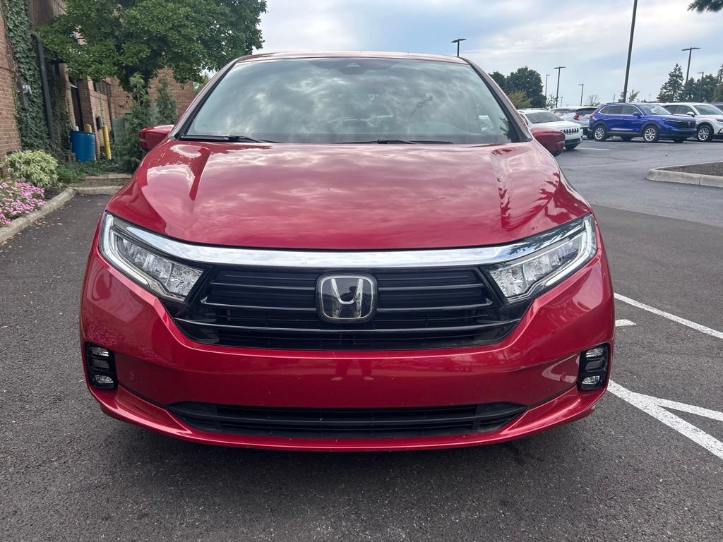 Used 2023 Honda Odyssey Elite image 3