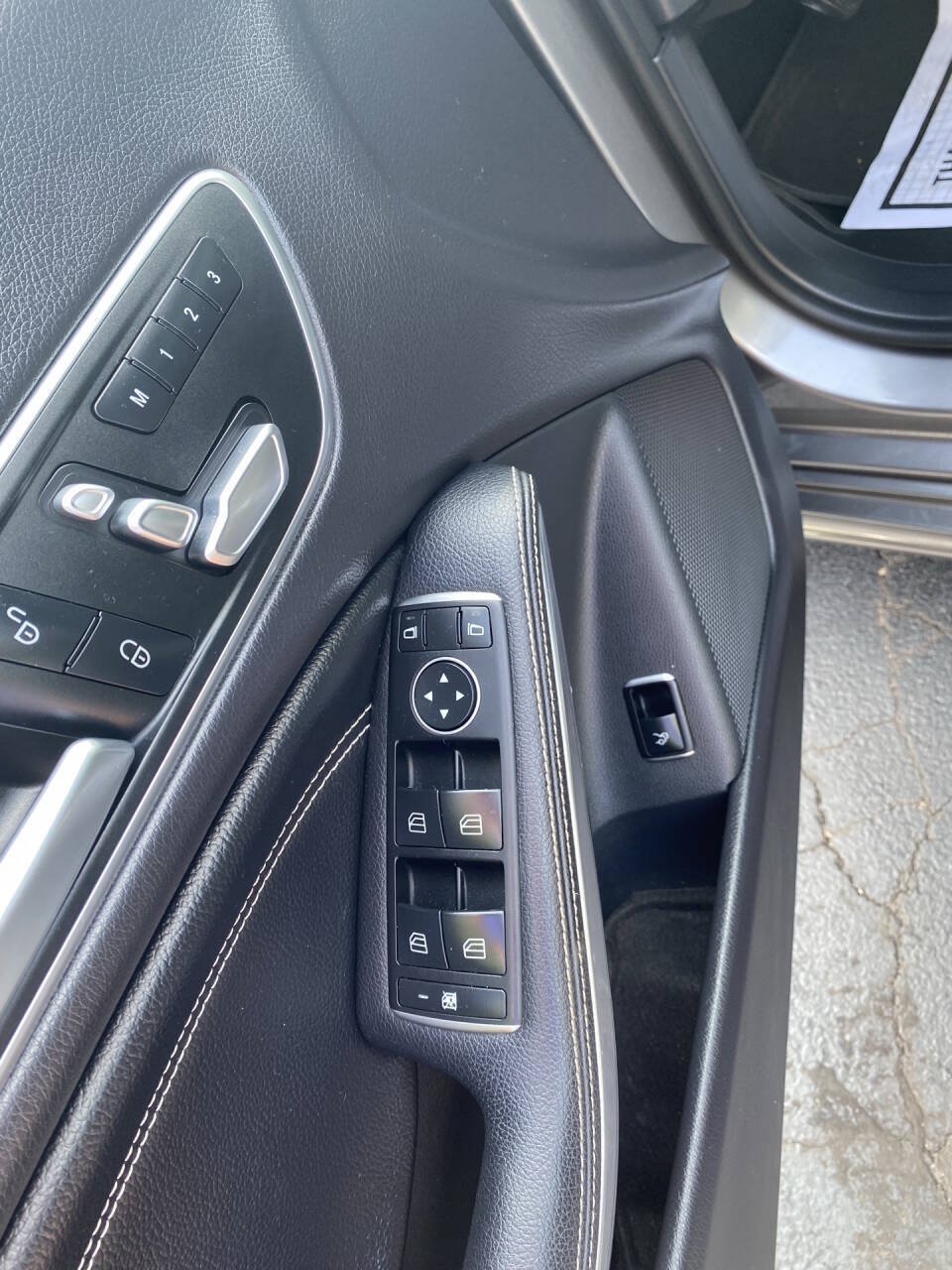 Used 2019 Mercedes-Benz CLA 250 4MATIC image 7