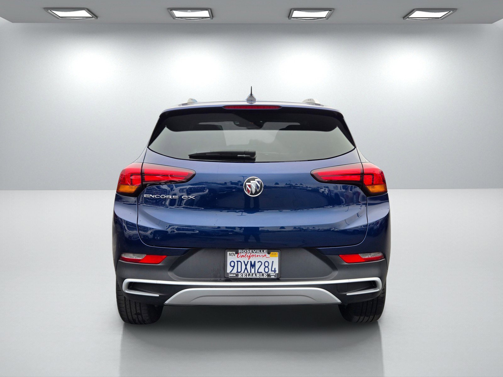 Certified 2023 Buick Encore GX Select image 5