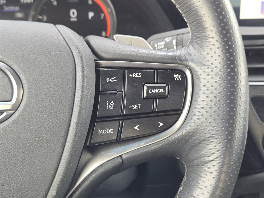 Used 2023 Lexus ES 300h F Sport image 30