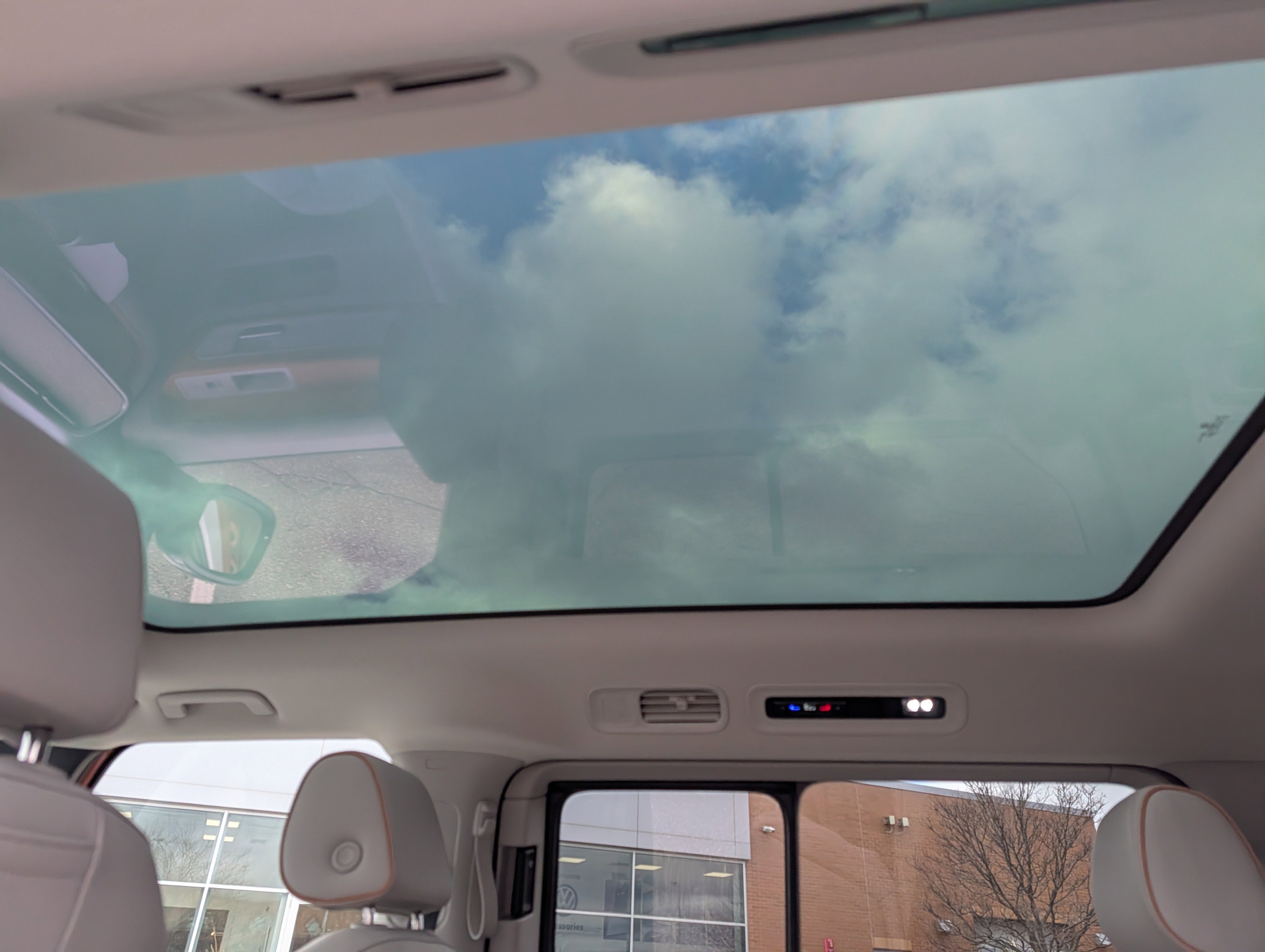 New 2025 Volkswagen ID. Buzz Pro S Plus image 7