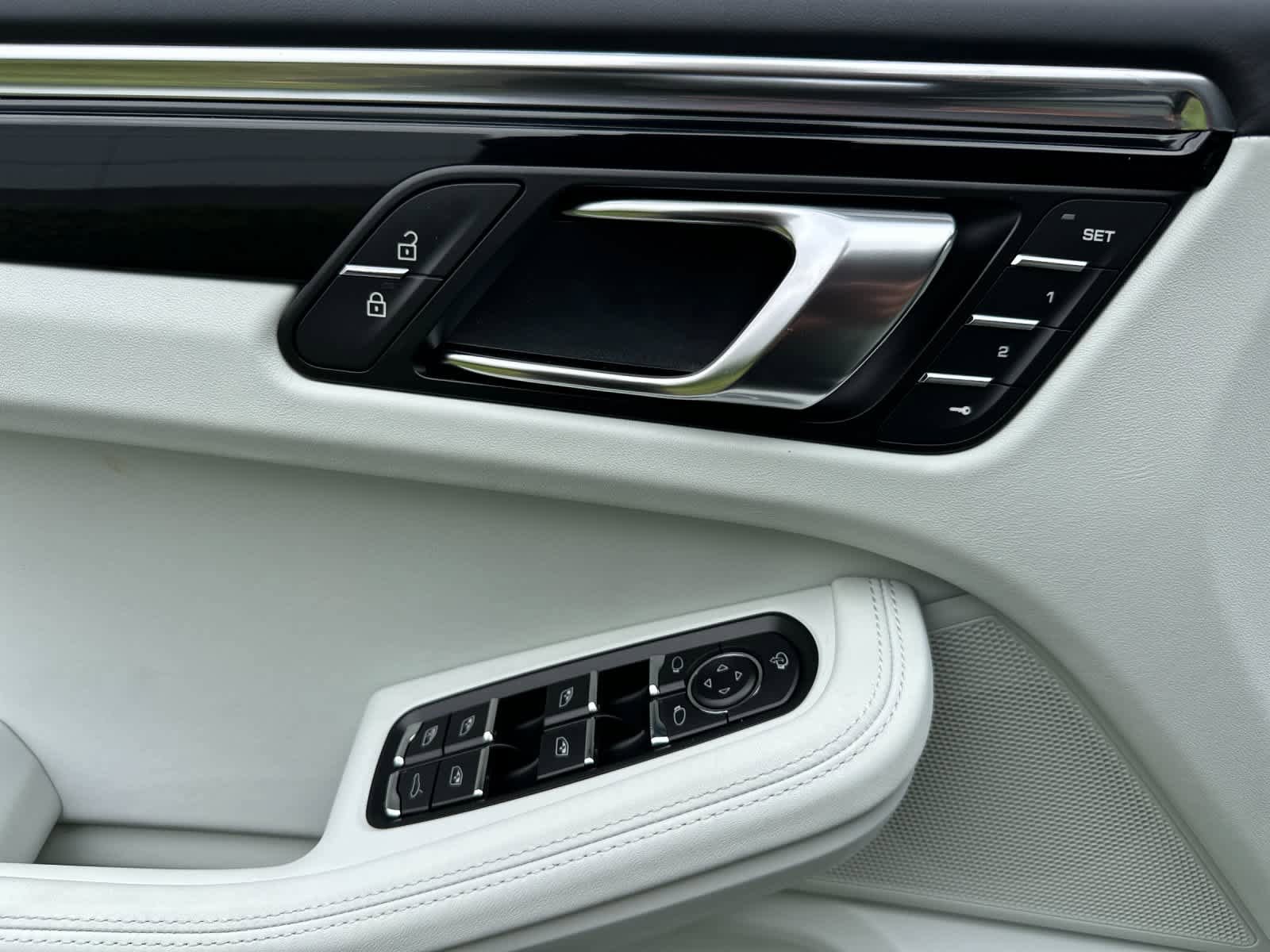 New 2026 Porsche Macan S AWD/4WD image 12