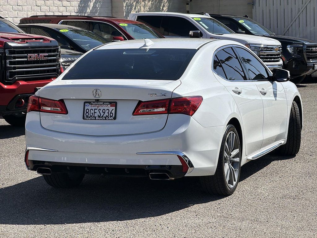 Used 2019 Acura TLX w/ Technology Package FWD image 5
