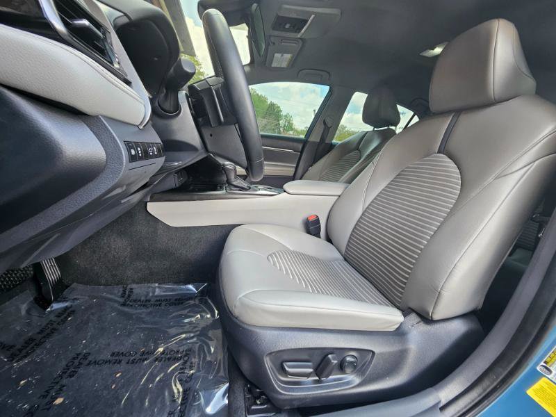 Used 2023 Toyota Camry SE FWD image 35