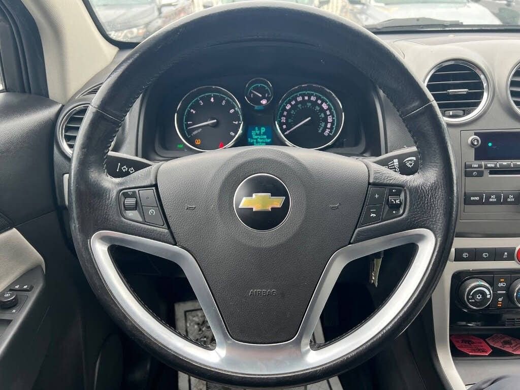 Used 2012 Chevrolet Captiva Sport LTZ image 16