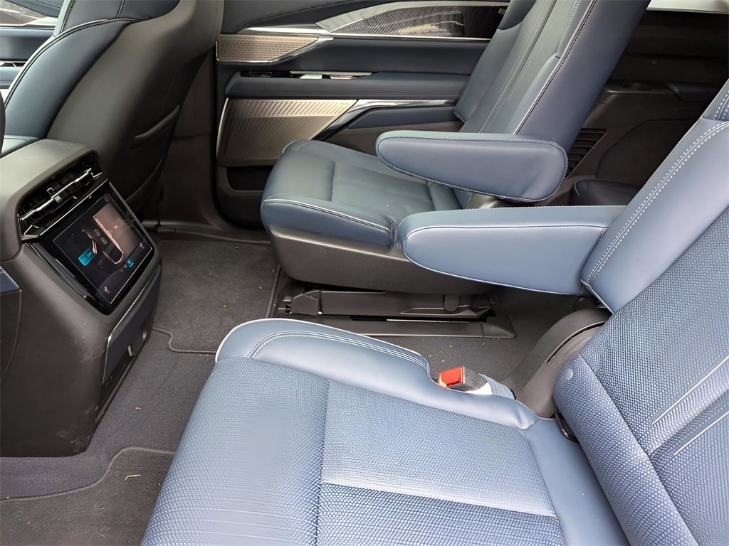 New 2025 Cadillac Escalade IQ Sport 2 image 15