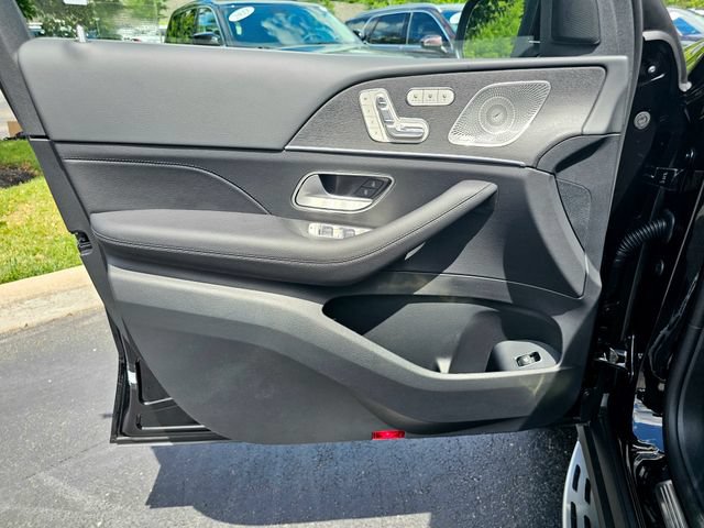 New 2026 Mercedes-Benz GLS 580 4MATIC image 20