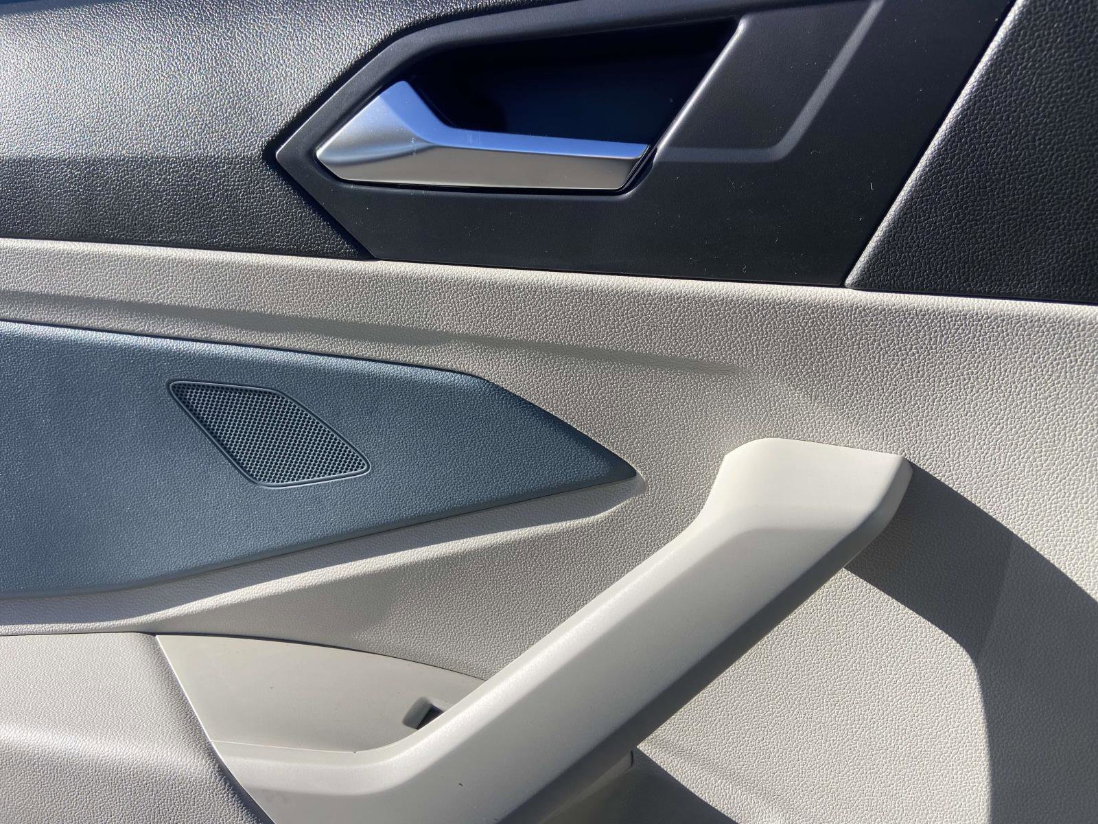 New 2026 Volkswagen Jetta SE FWD image 15