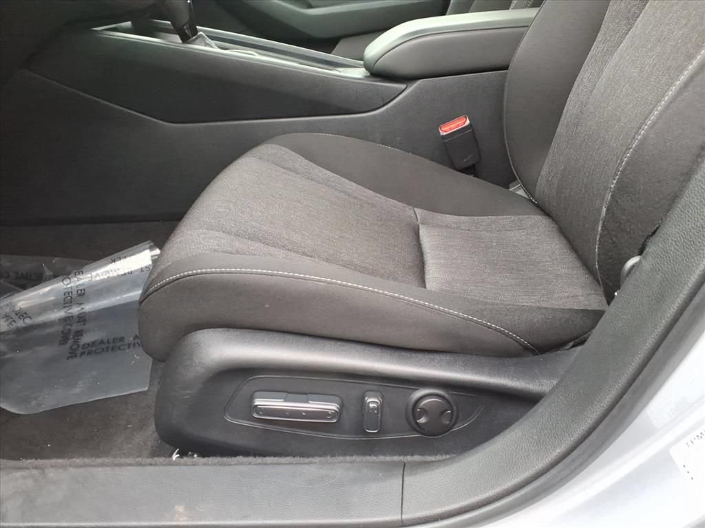 Used 2023 Honda Accord EX image 15