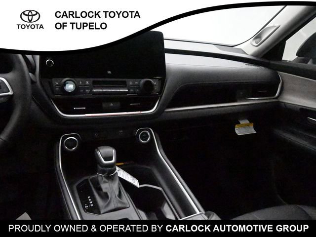 Used 2025 Toyota Grand Highlander AWD image 27