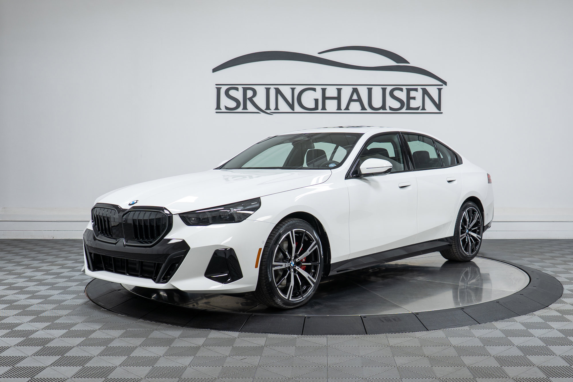 New 2026 BMW 530i xDrive w/ M Sport Package image 1