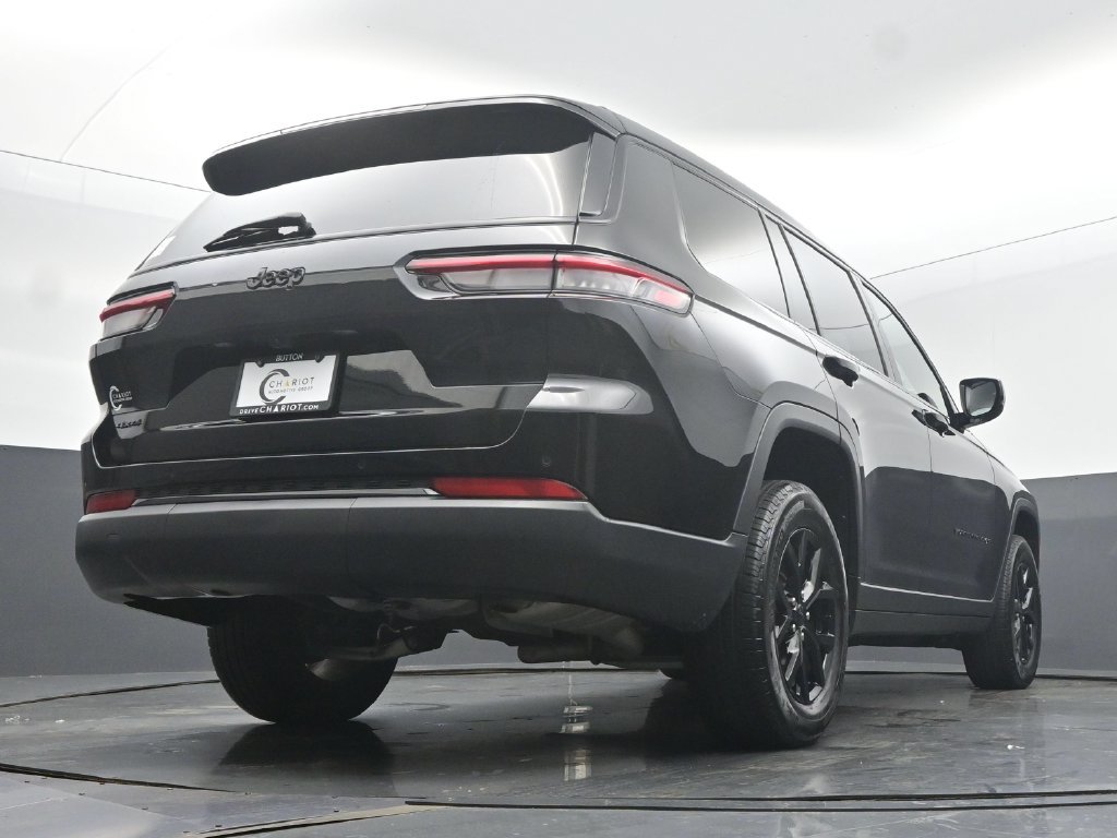 Used 2025 Jeep Grand Cherokee L Altitude AWD/4WD image 50