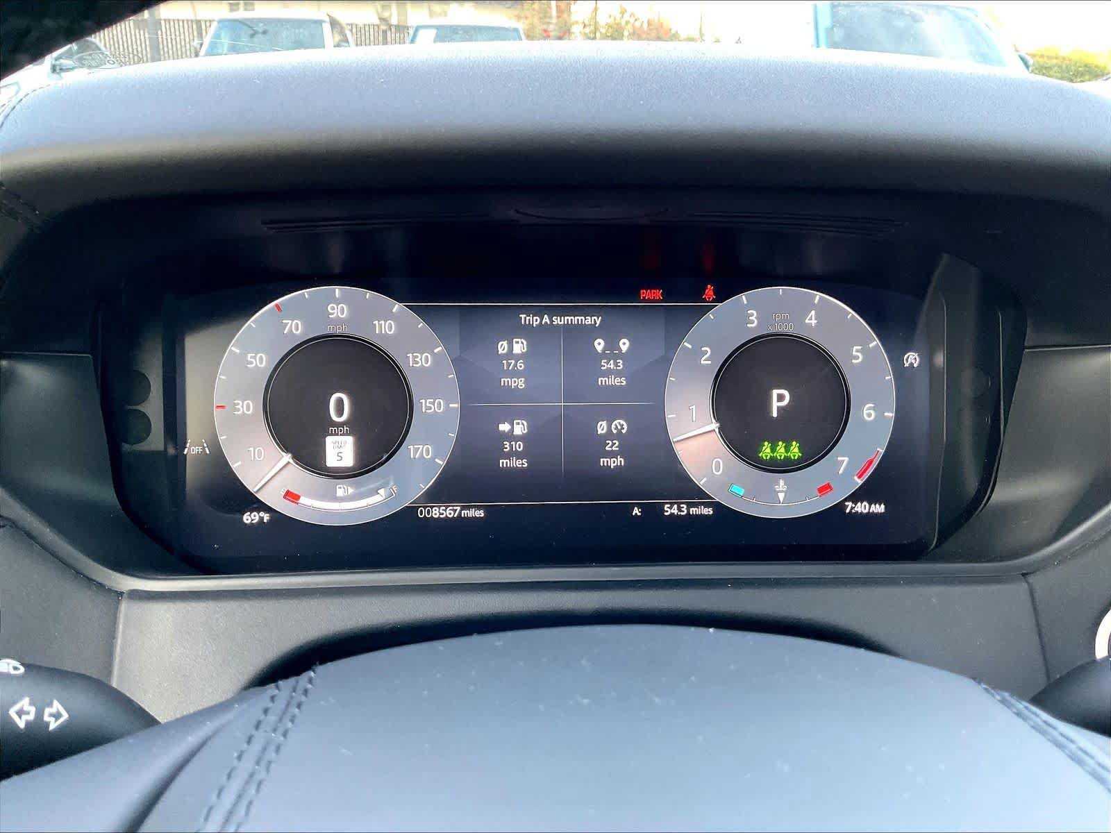 Used 2026 Land Rover Range Rover Velar Dynamic SE AWD/4WD image 23